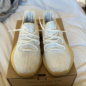 Adidas Yeezy cream white